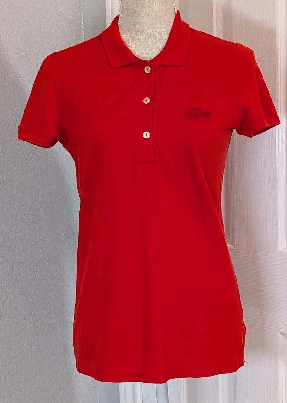 Lacoste Women's Size XS Red Short Sleeve Classic Preppy Pique Polo Three Button